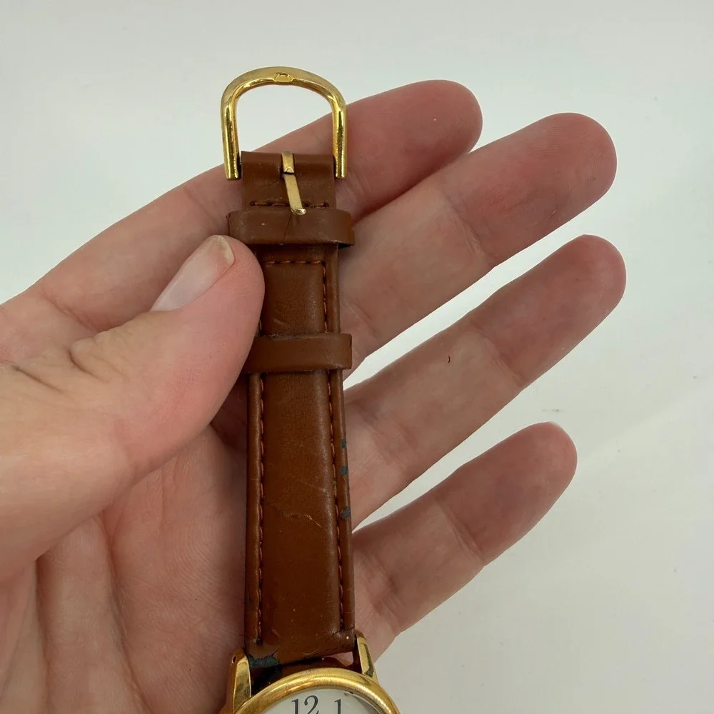 Armitron Tweety Bird Watch Water Resistant Vintage 2000 WORKS Y2K‎ Brown Band